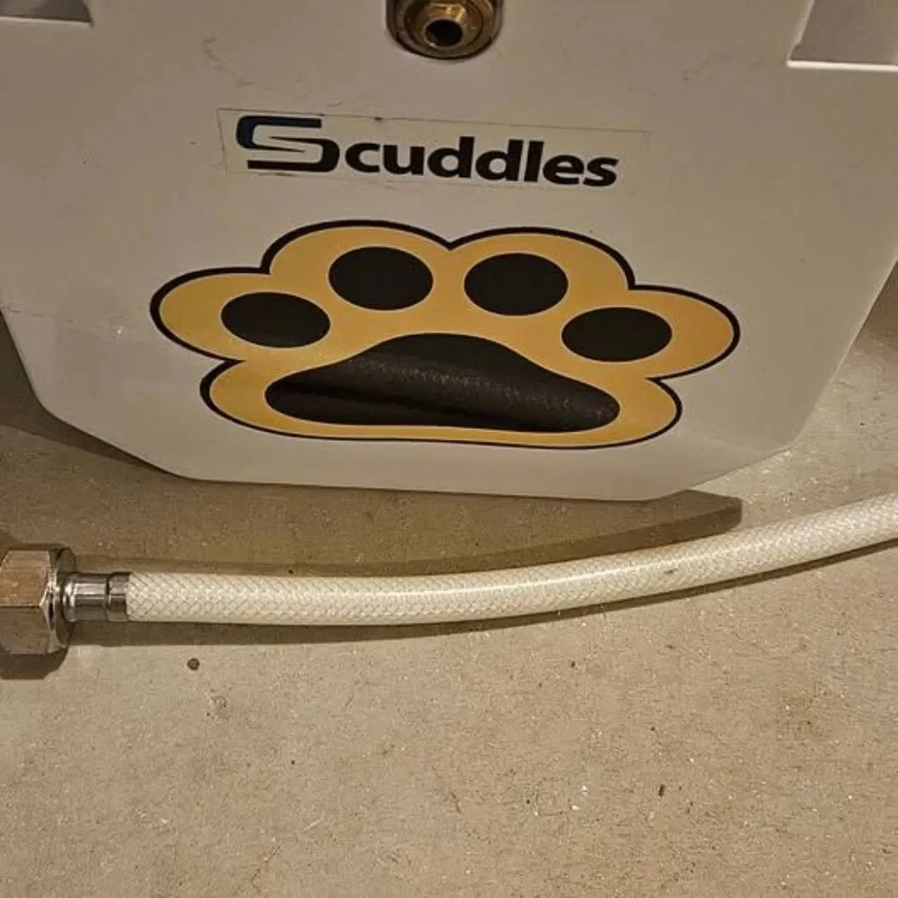 Scuddles: Dog Fountain Water Fountain, Dog Sprinkler Step